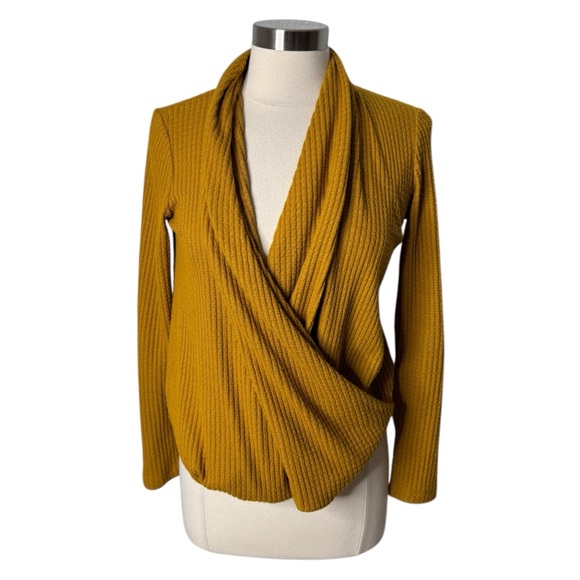 Anthropologie Akemi and Kin Woodruff Waffle Knit Wrap Mustard Long Sleeve Sz‎ XS - Picture 11 of 11